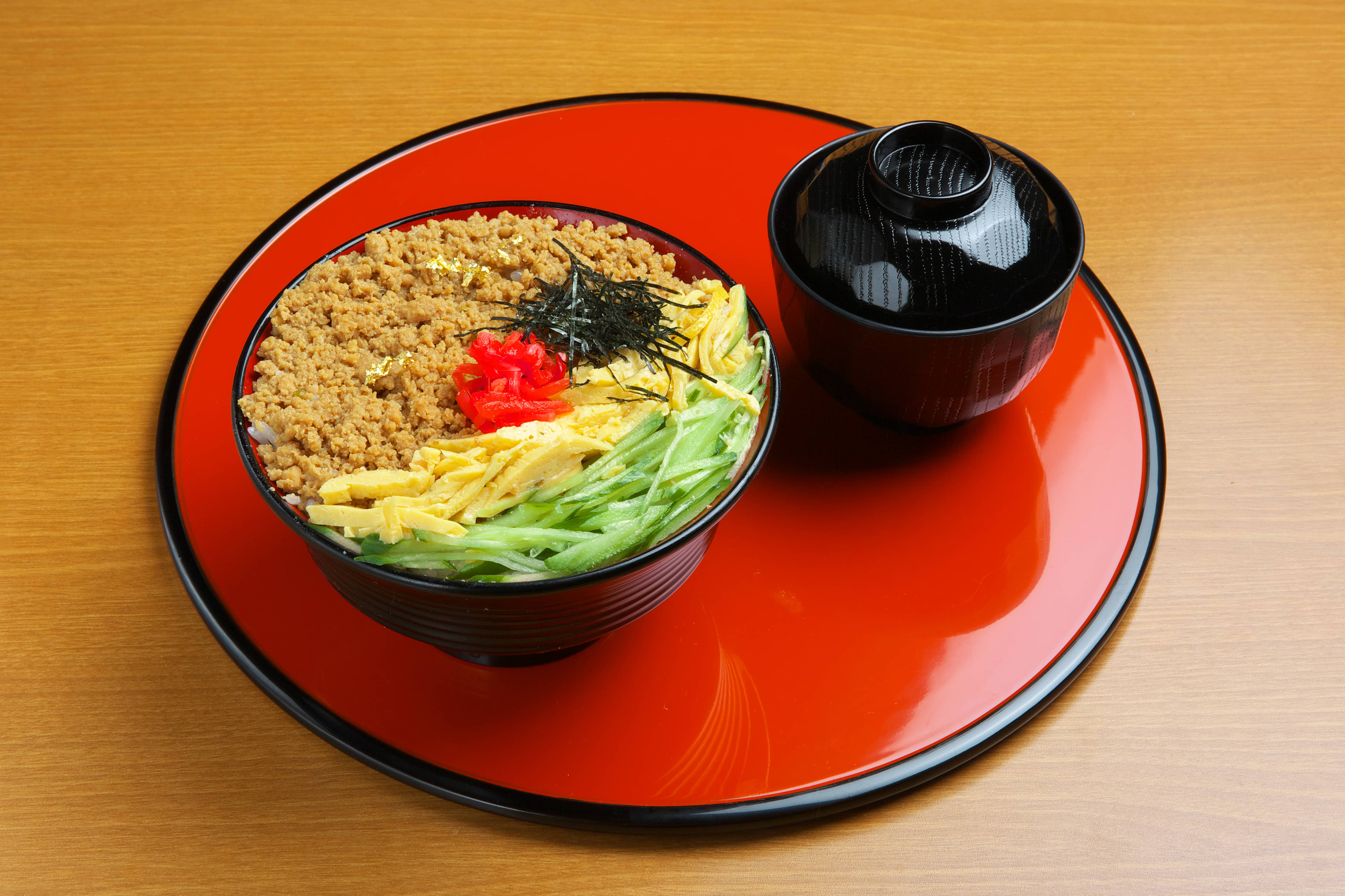 鶏そぼろ丼