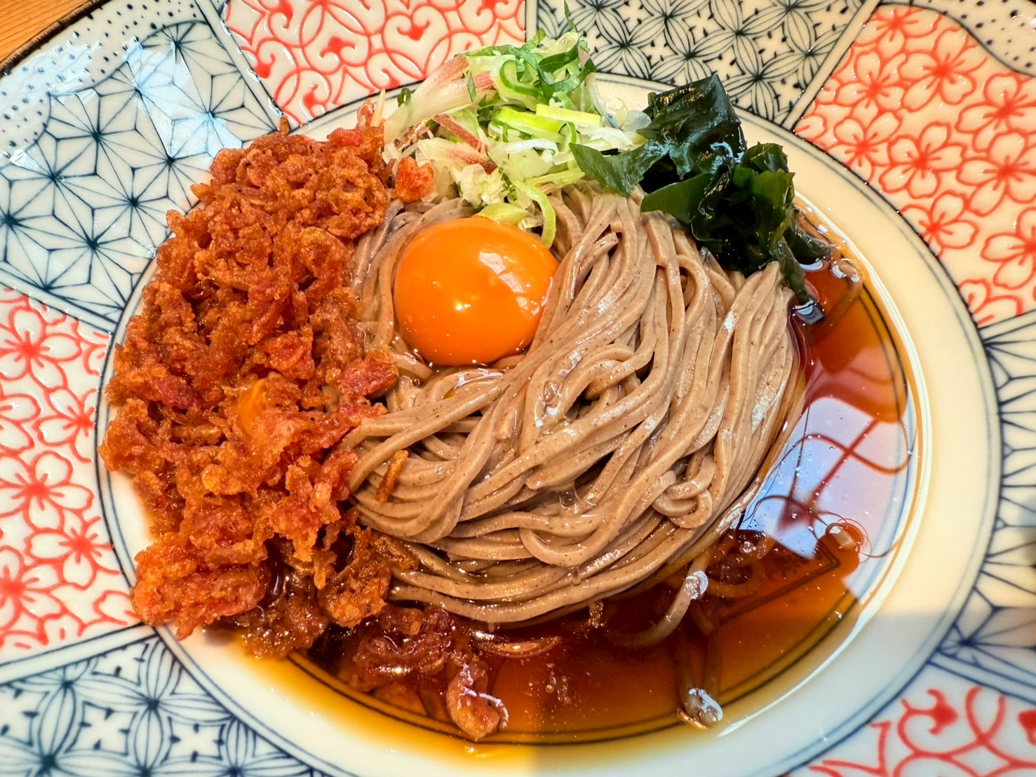 海老香る　紅のたぬき　玄蕎麦