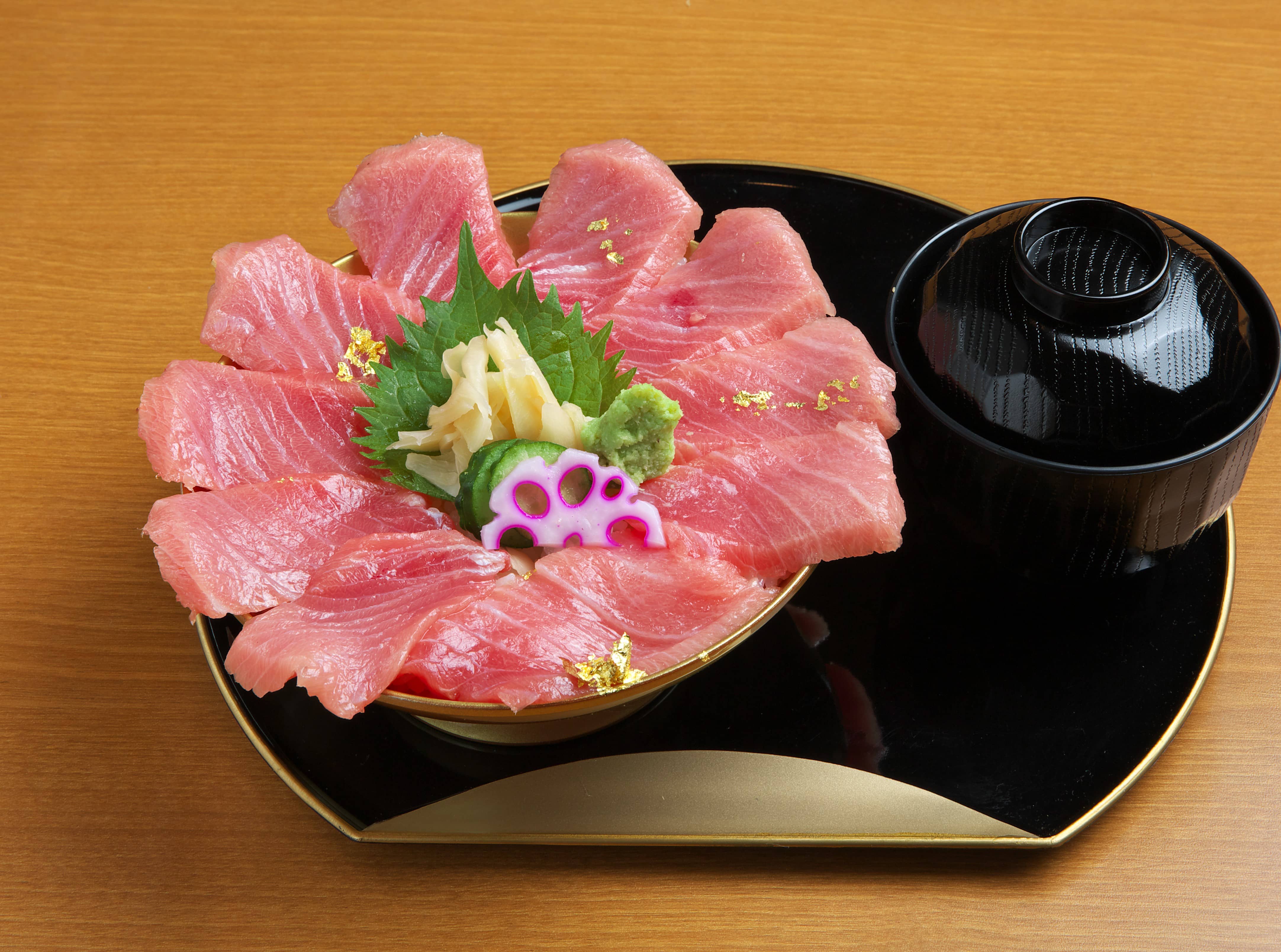 大トロ丼
