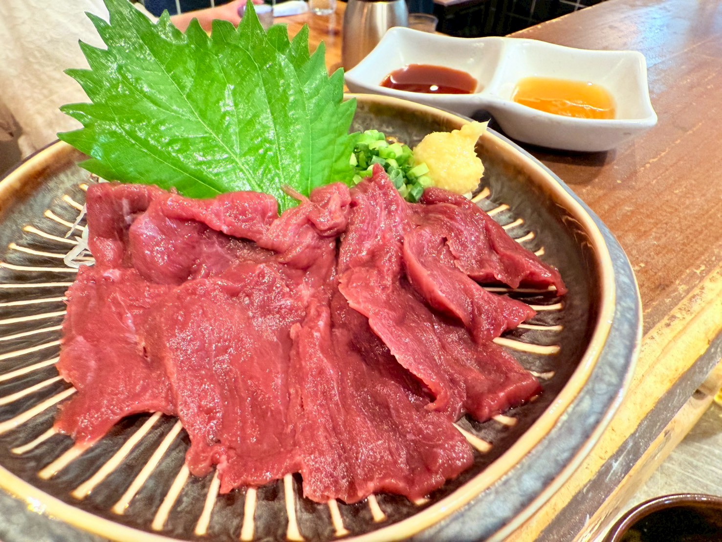 極上赤身！馬刺し