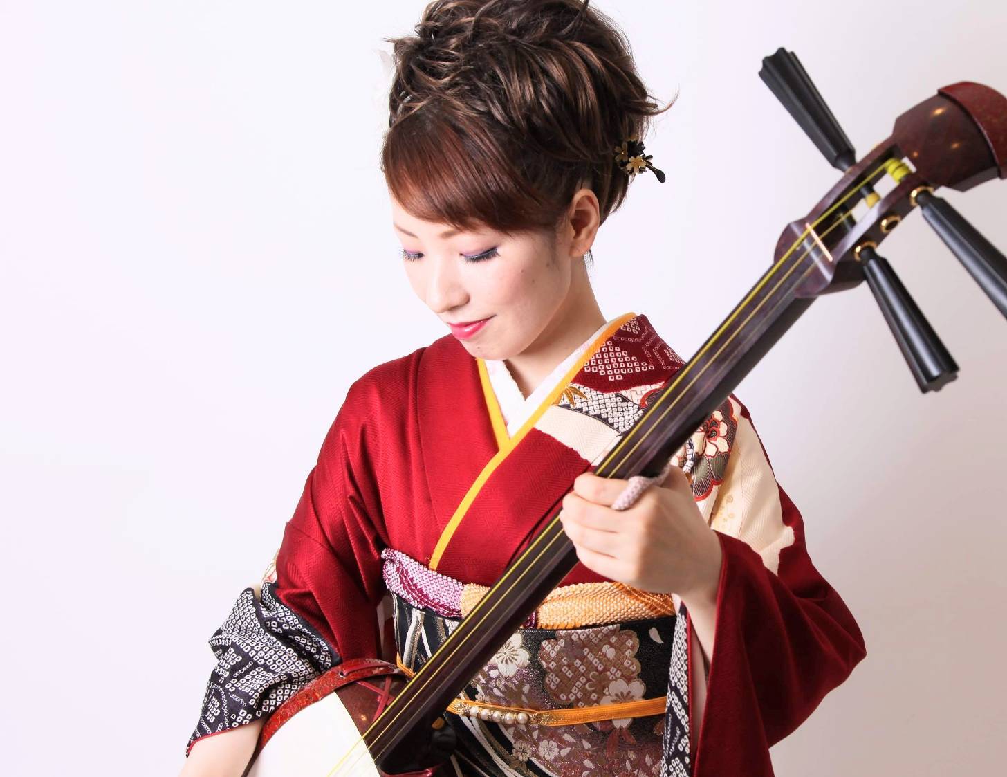 ◎伝統文化体験S～三味線 <span style="color:blue;">[コースAまたはBに含む]<span style="color:red;">2025年7月まで！</span></span>