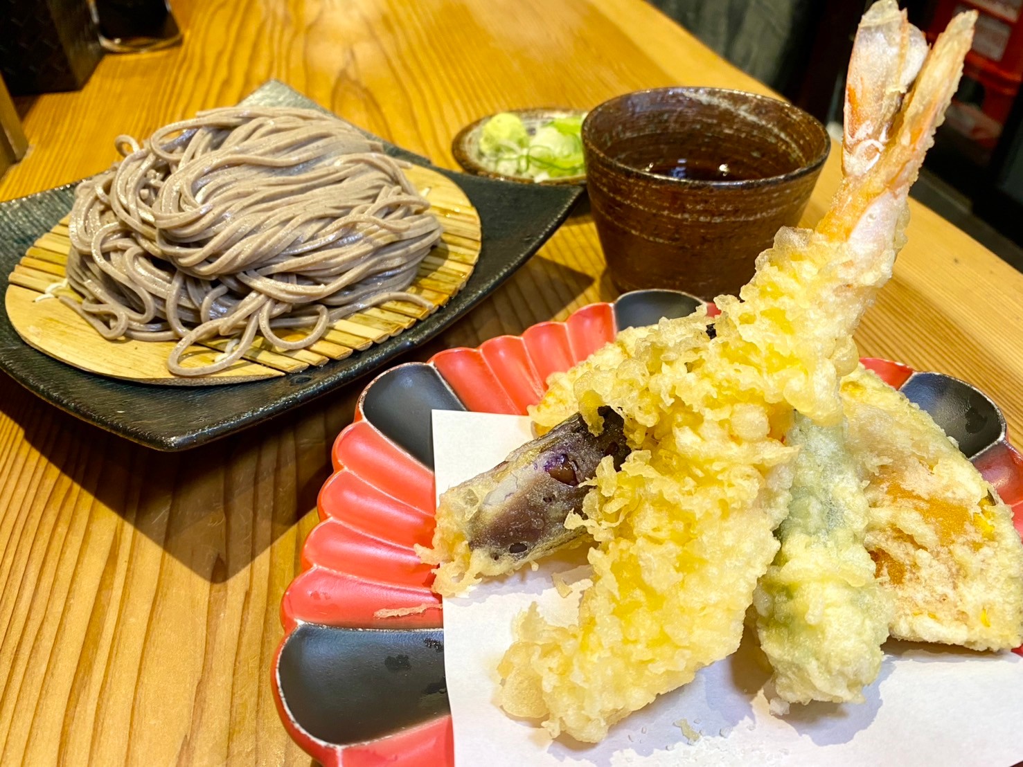 海老天、野菜天　玄蕎麦