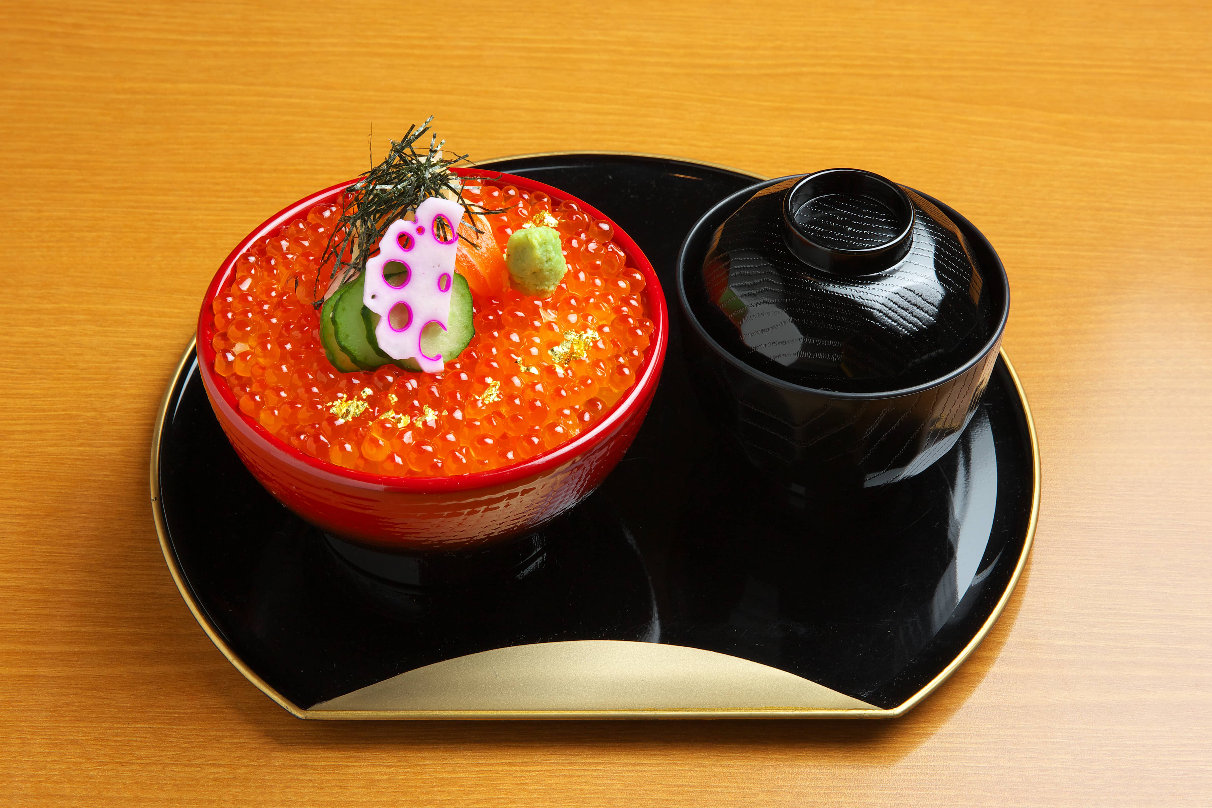 イクラ丼